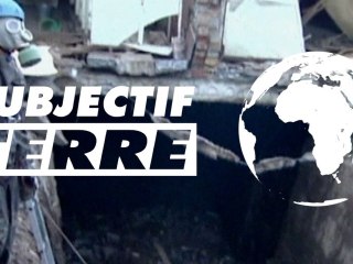 Tải video: Subjectif Terre - Episode 5 : Big Brother à Seattle, Coréens en panique et toilettes de la mort