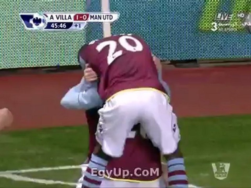 هدف عالملى لـ استون فيلا فى مرمى مانشيستر يونايتد 10/11/2012 الدورى الانجليزى