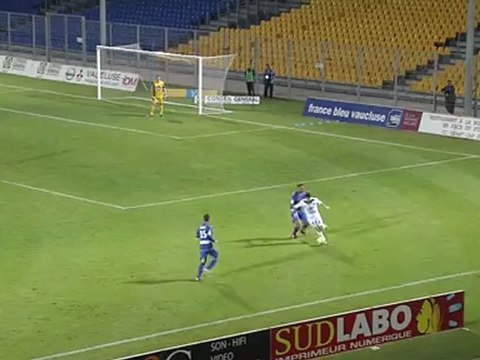 AC Arles Avignon (ACA) - Stade Lavallois (LAVAL) Le résumé du match (14ème journée) - saison 2012/2013