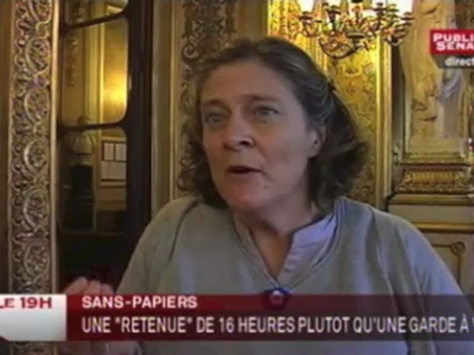 Loi sur la retenue des sans papiers supposés