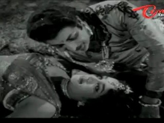 Srikakula Andhra Mahavishnu Katha Songs - Vasantha Gaaliki - NTR - Jamuna