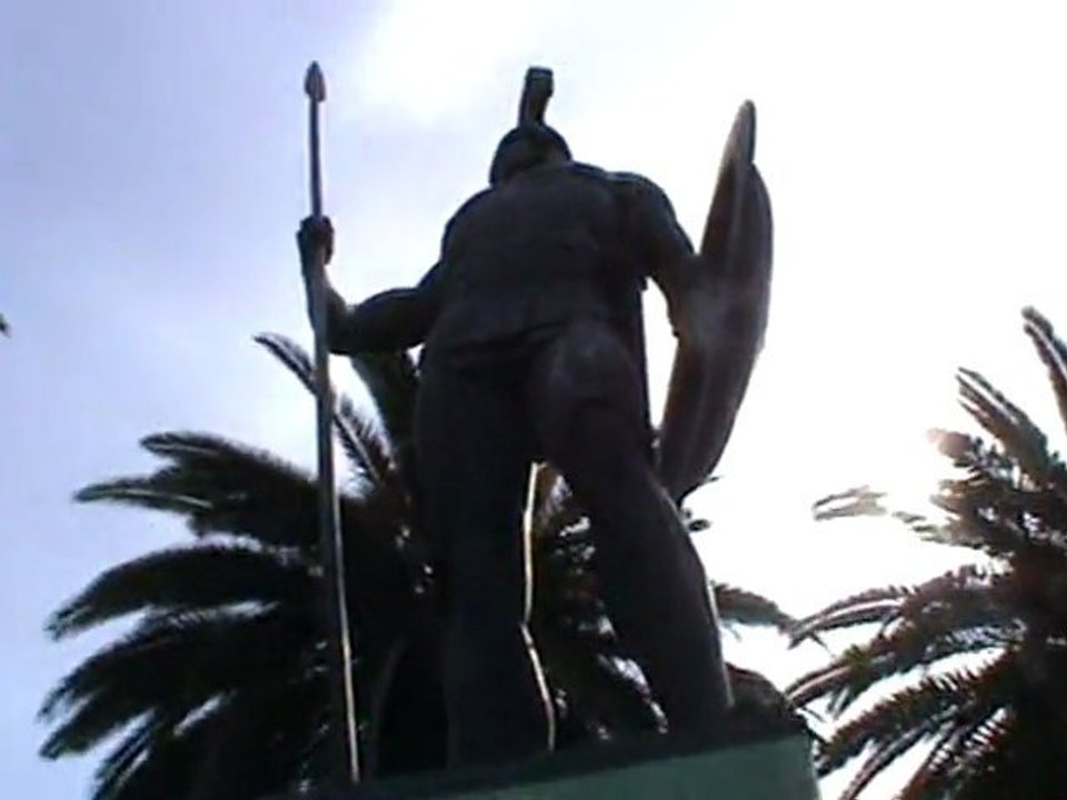 FTI Berlin Korfu Kreuzfahrt Das Schloss von Kaiserin Sissi Achillion Garten Starturen Schloss