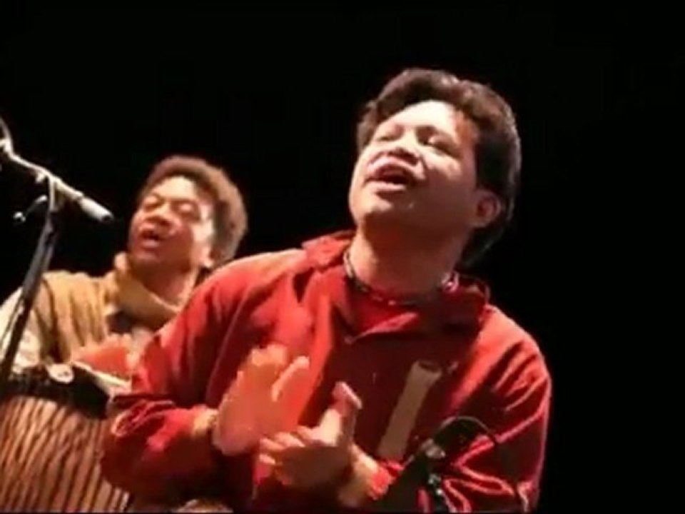 NY MALAGASY ORKESTRA  -  Salegy  (gasy - malagasy)