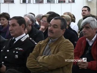 Il capitano dell'Esercito Italiano Giuseppe Amato presenta il suo libro