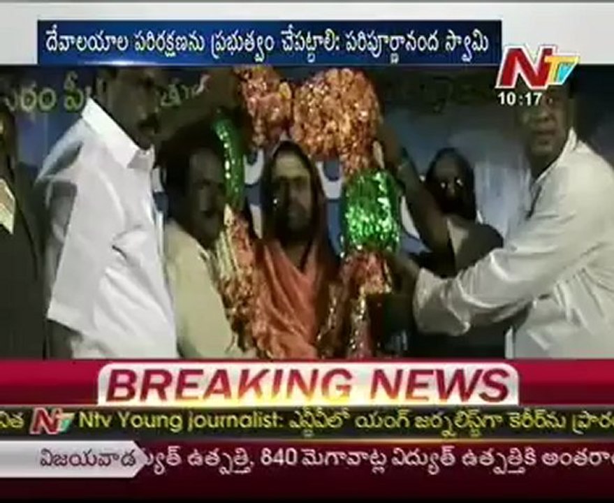 Swami Paripurnananda talking to media-devoloping Hindu Temples
