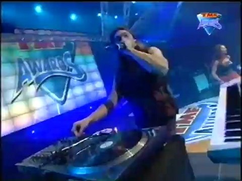 Milk Inc - Walk on water & Land of the living (Live @ TMF Awards belgium 2000)