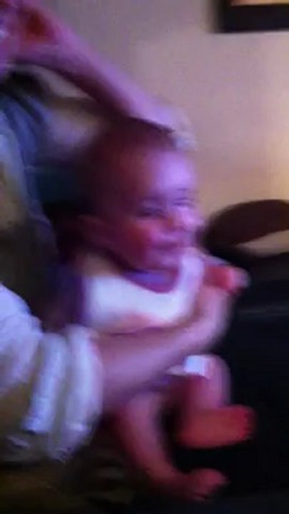 Amy : fou rire en voyant les chiens !