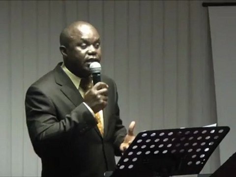 L e feu de Dieu brûle-t-il en toi? (Jean-Baptiste GOMIS)