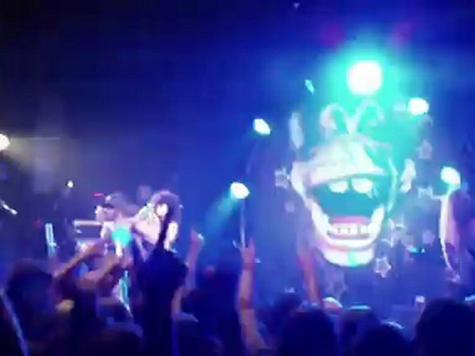 Shaka Ponk Bataclan WINNER !