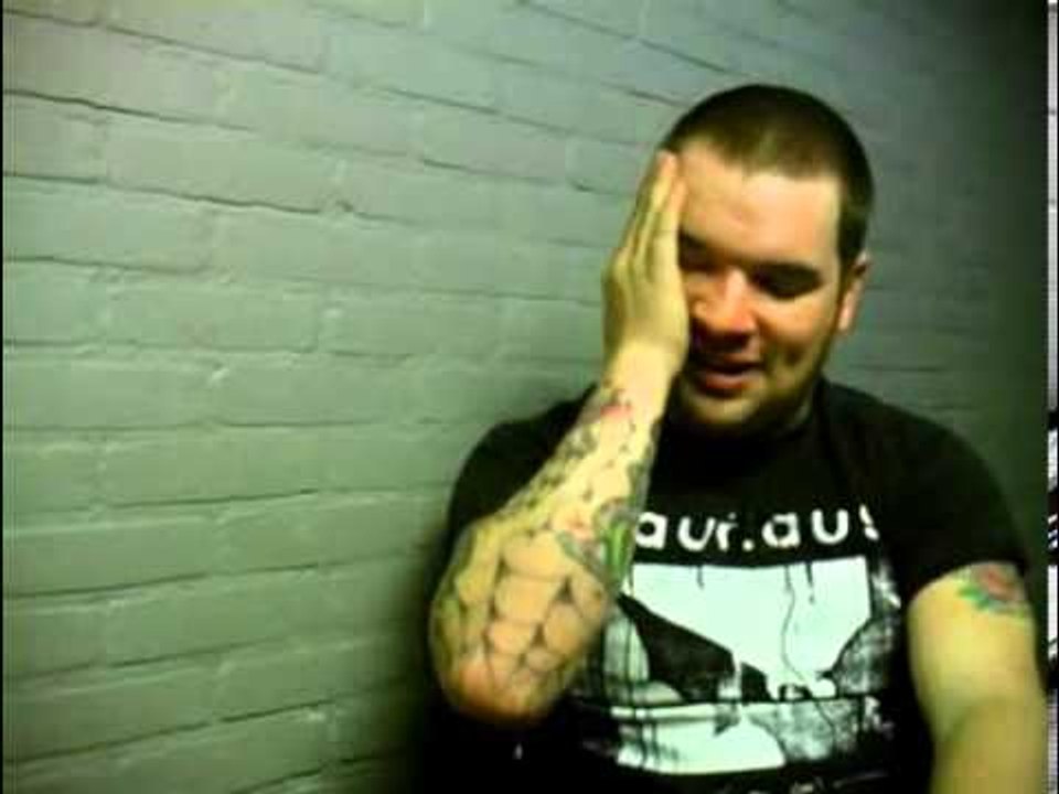 The Agony Scene 2005 interview - Mike Williams shows tattoos