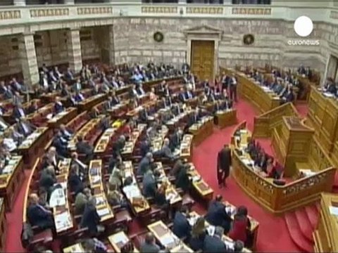 Grecia, approvato il bilancio 2013: Ora tocca alla Troika