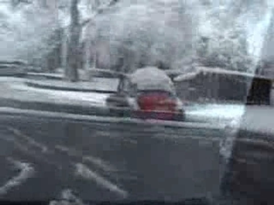 cox hoodride sous la neige