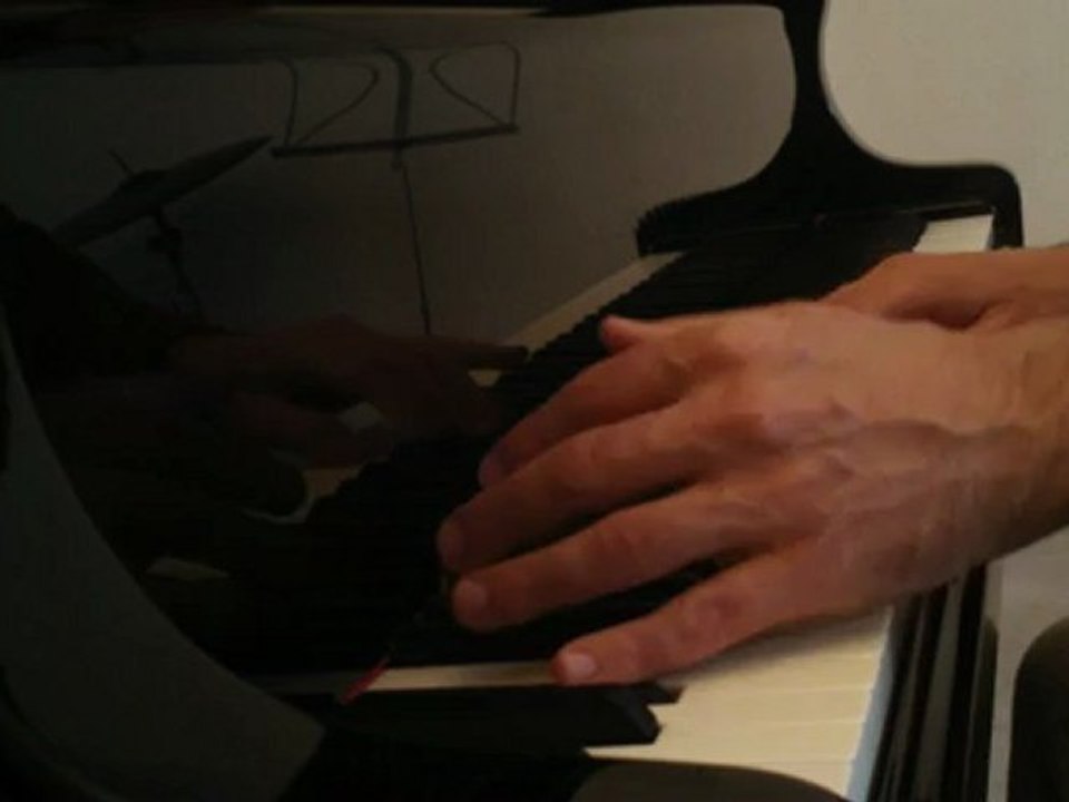 free stretch 12th of NOV. 2012 - ANDREAS SCHMIDT ( piano )