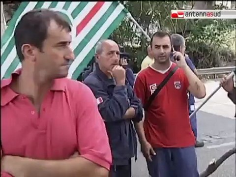TG 10.11.12 Ilva, operai in corteo per ricordare Claudio