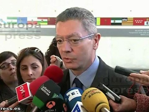 Gallardón ve oportuno un cambio en la ley de desahucios