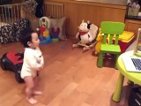Gangnam Style Dansı İle Coşan Bebek