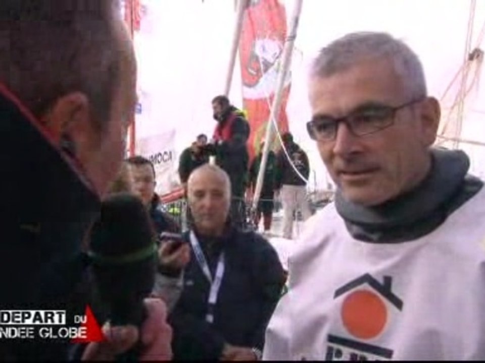 Vendée Globe 2012 : Vincent Riou (PRB) avant le départ