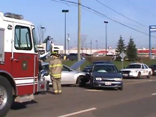 Accident RCMP arriving Plaza by Wal mart