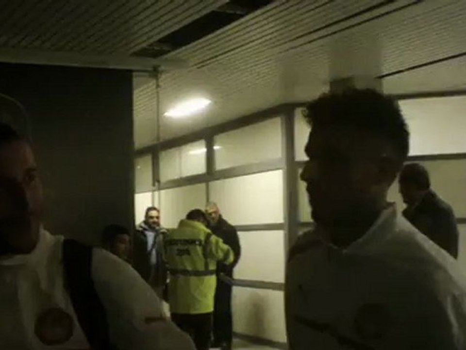 Οι ερυθρόλευκοι αποχωρούν από το ΟΑΚΑ