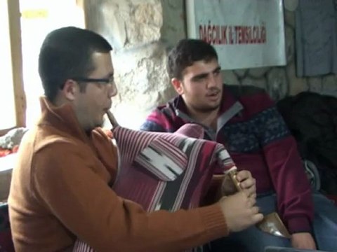 şahin kafeteryada tulum-1- kavrunsahinpansiyon.tr.gg