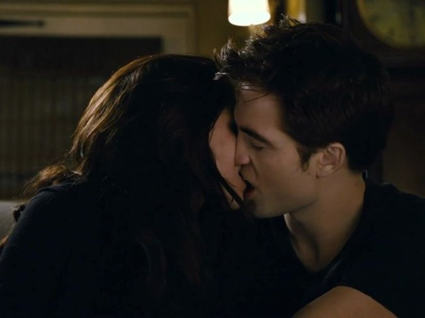 twilight breaking dawn part 2 bella and edward kissing