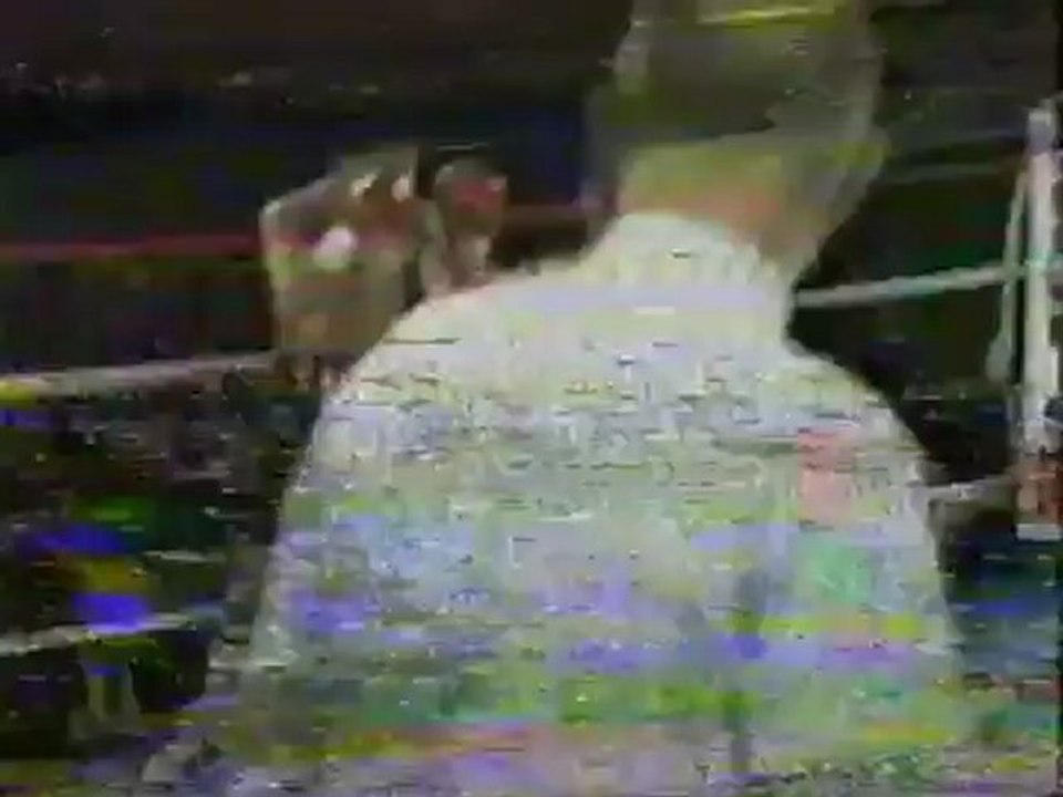 1990-05-10 Johnny Tapia vs Roland Gomez