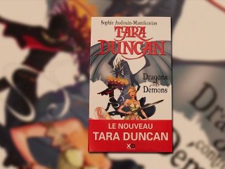 Sophie AUDOUIN-MAMIKONIAN à la fête du livre à Toulon