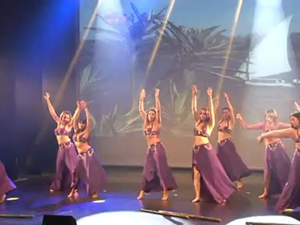 Gala de danse orientale 2012 Palais Beaumont Chapitre 5