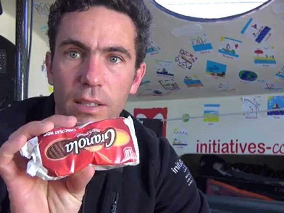 Le petit mot de Tanguy de Lamotte pour Kito de Pavant et Marc Guillemot - Vendée Globe 2012 2013