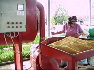 Yem Kırma - Karıştırma Makinası