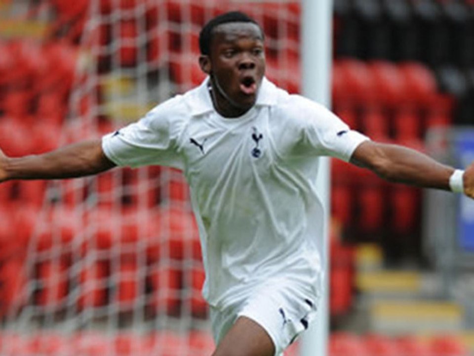 Quand le Drogba de Tottenham se prend pour Djibril Cissé !