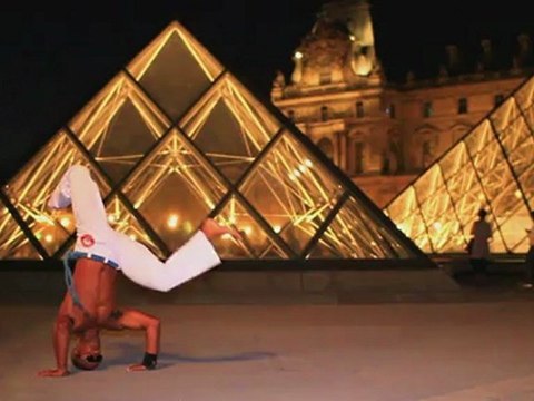 Bamba Jogaki Capoeira Paris, Spectacles de Capoeira et acrobaties pour évènement soirée, fête anniversaire emission TV