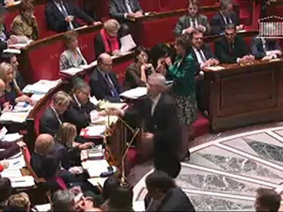 Gisèle Biémouret: question au Gouvernement sur la santé.