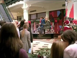 Il faut sauver le Père Noël ( bande annonce VF )