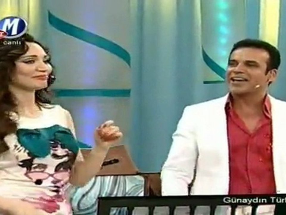 (Umut Akyürek / Mustafa Uğur) GÜNAYDIN TÜRKİYE (2)