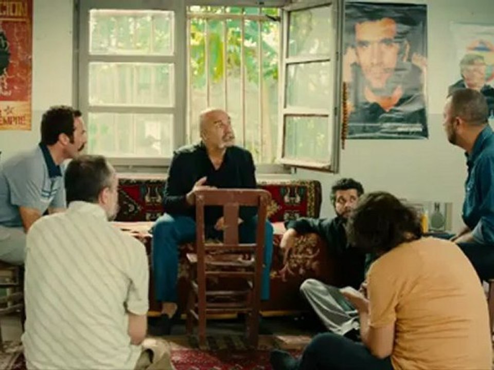 Çakallarla Dans 2 (Hastasıyız Dede) Fragman