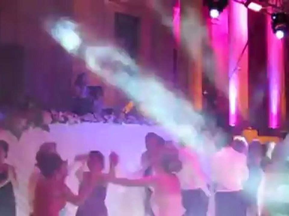 Deniz Çevik -Güzeller İçinden