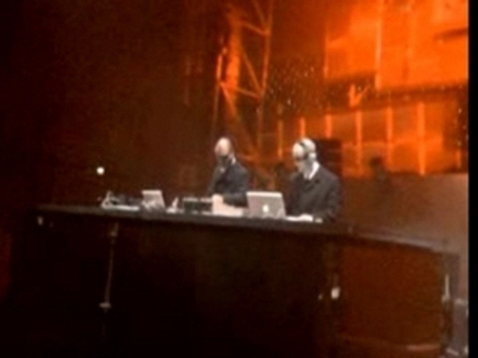 deepack live intro