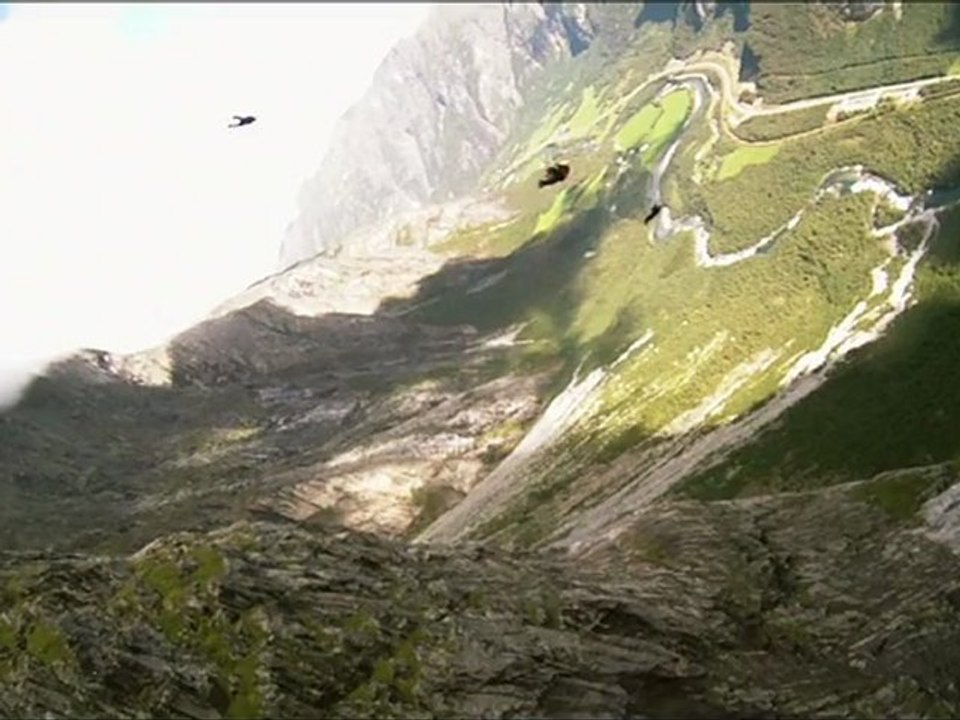 Mat Zo feat. Linnea Schossow - The Sky (OFFICIAL MUSIC VIDEO)