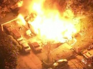 Light plane crashes into Mississippi home, kills three
