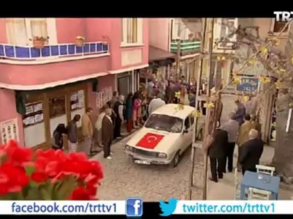 Seksenler Özel Klip - Asker Yolu Beklerim