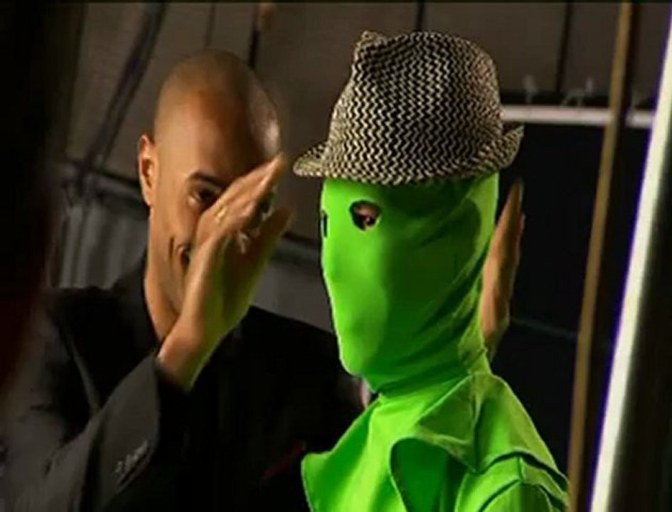 Behind the scenes from the Gillette advert with tiger woods