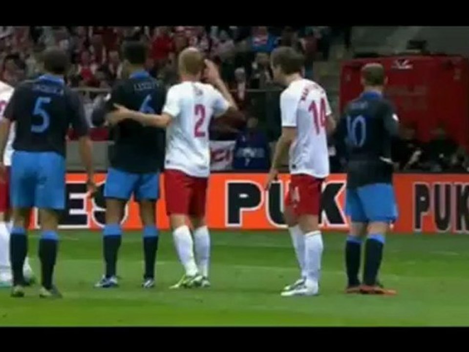 Steven Gerrard vs Poland