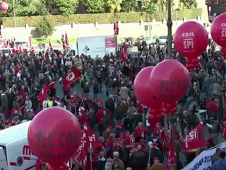 Italie: manifestation à Rome contre l'austérité en Europe