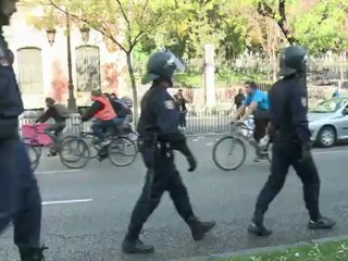 Heurts entre manifestants et policiers à Madrid