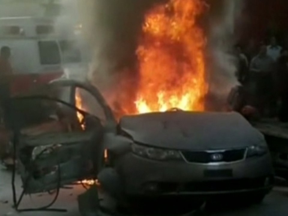 Amateur video captures scene of Gaza strike