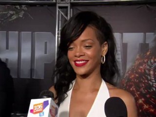 Premiere - Rihanna - Festival Premiere - Rihanna (English)
