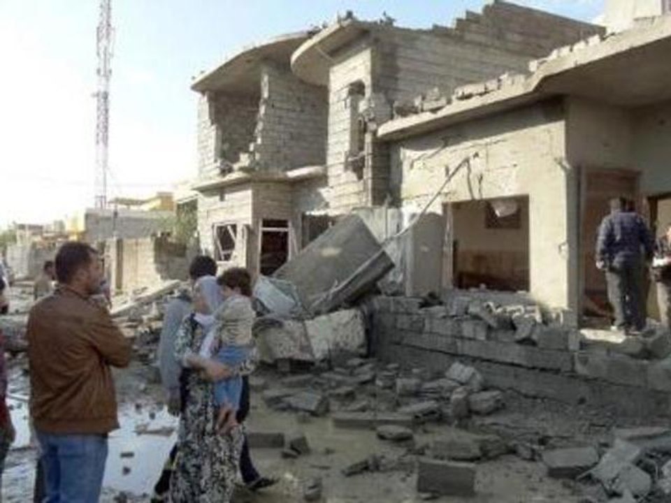 Many killed in string of Iraq bomb blasts
