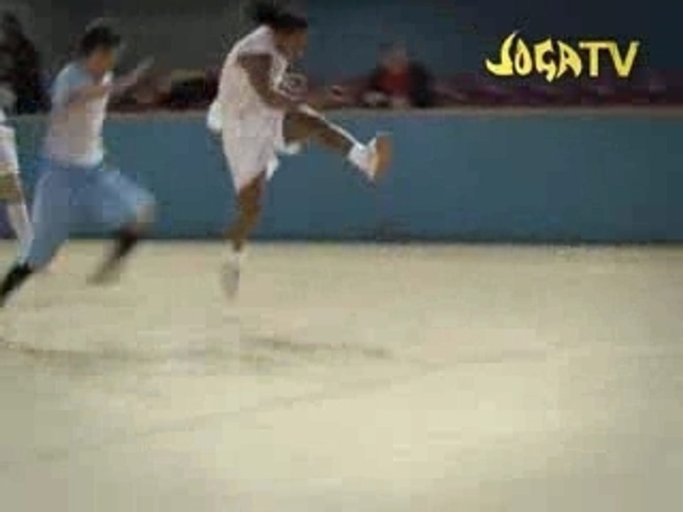 nike ronaldinho futsal