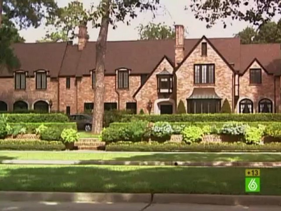 Crímenes imperfectos ricos y famosos - Capítulo 51 (1_3)